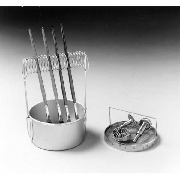 4in Brush Cleaner with Drying Rack